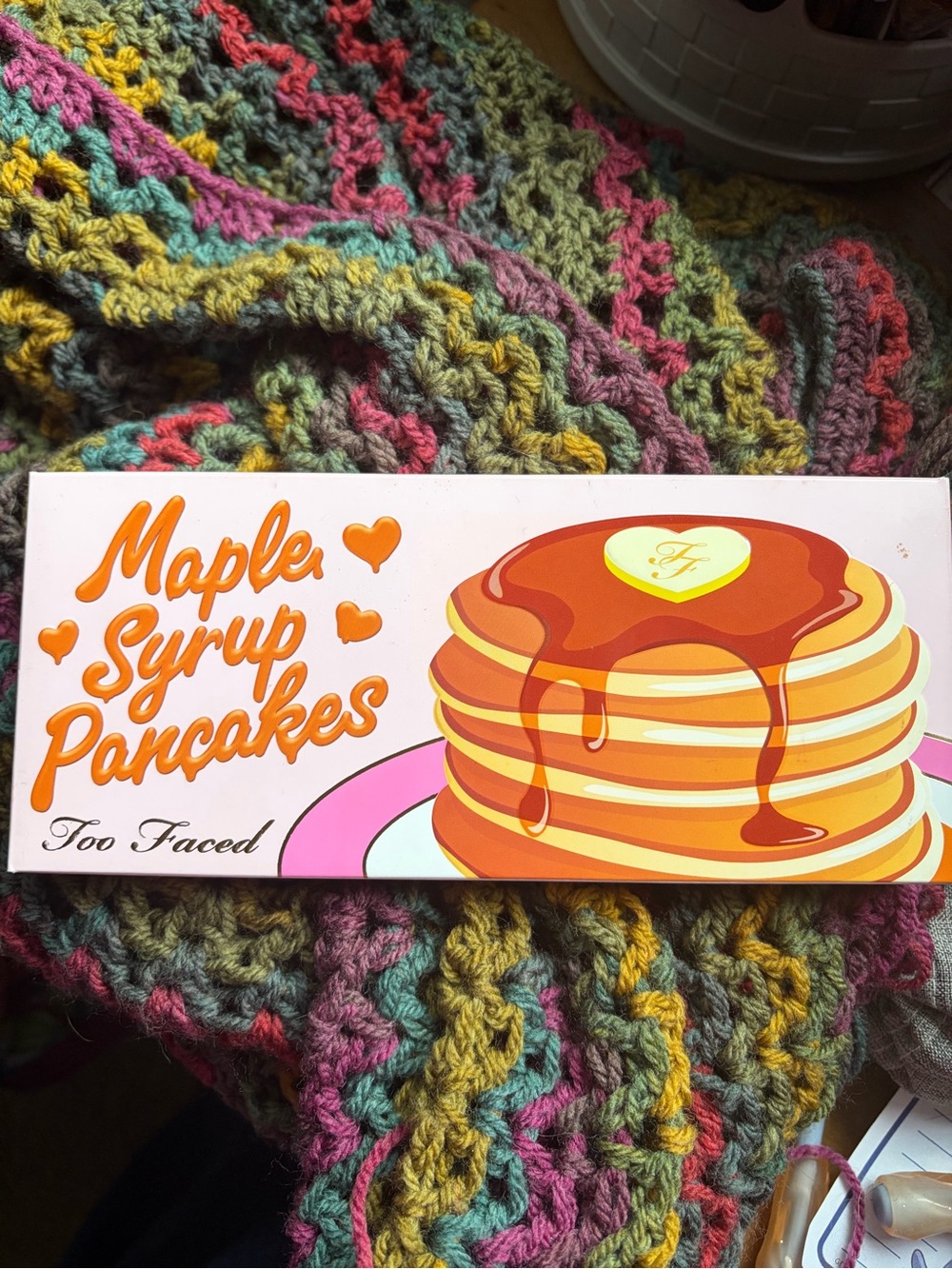 Too-faced, maple syrup, pancake palette jelly used in the box